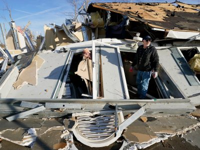 EXPLAINER: Was tornado outbreak related to climate change?